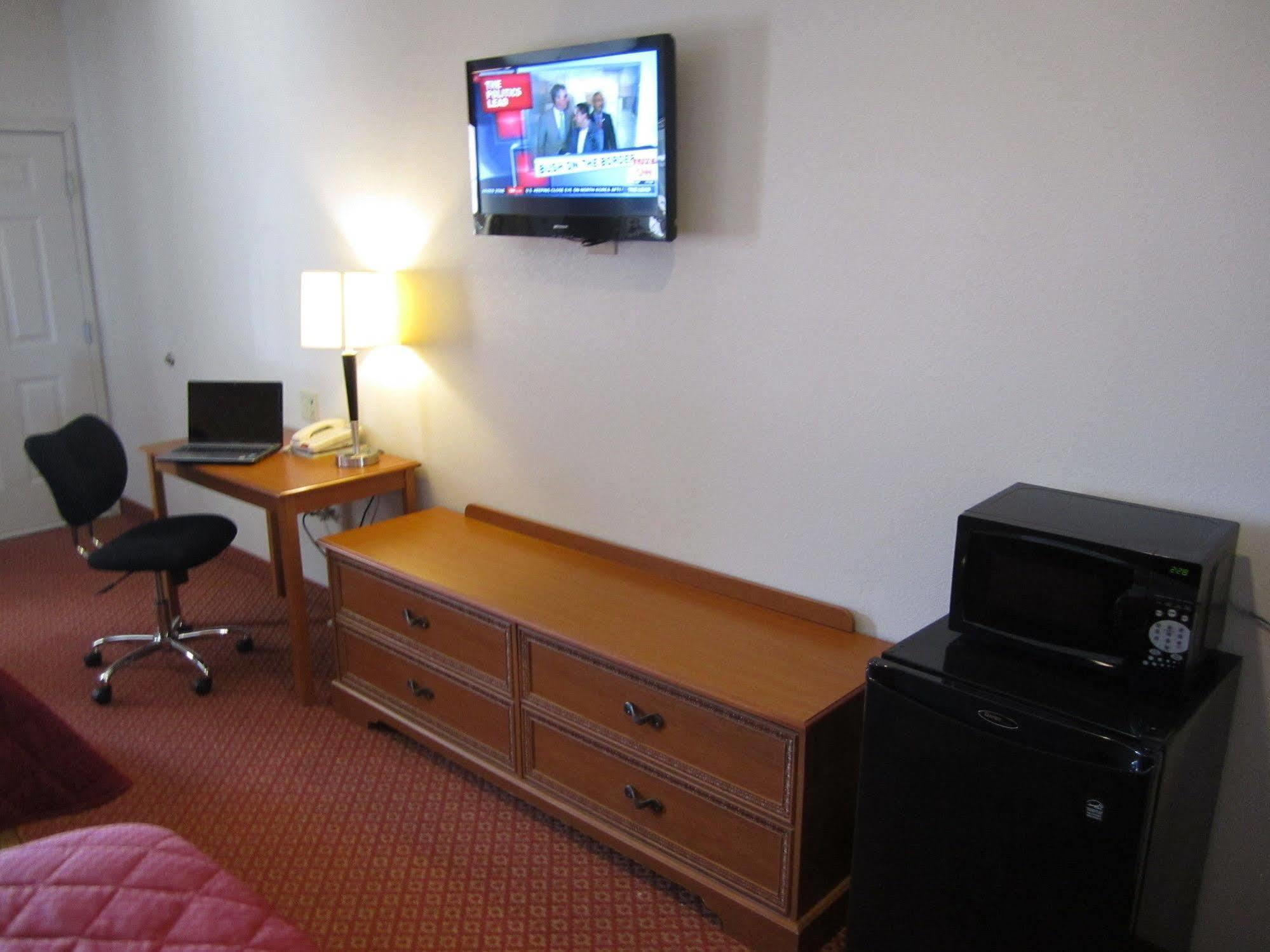 Executive Inn & Suites - Jewett Kültér fotó