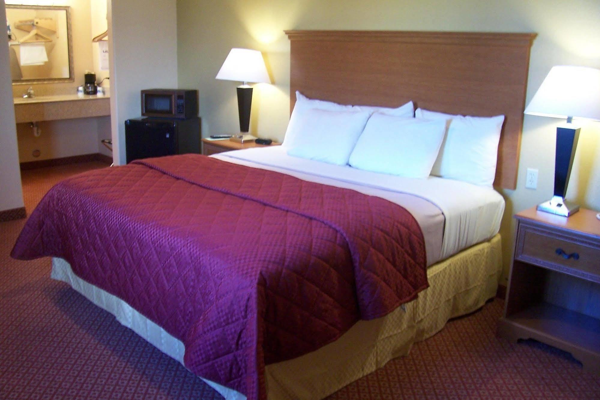 Executive Inn & Suites - Jewett Kültér fotó