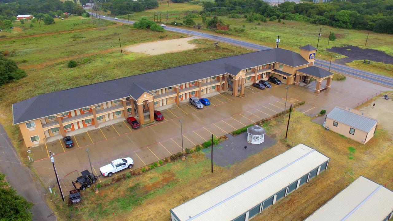 Executive Inn & Suites - Jewett Kültér fotó